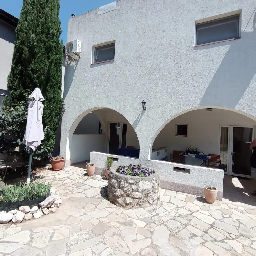 Studio Apartment for Summer Rent, Utilities Included – Dubrava, Bar – SunHolidays Montenegro