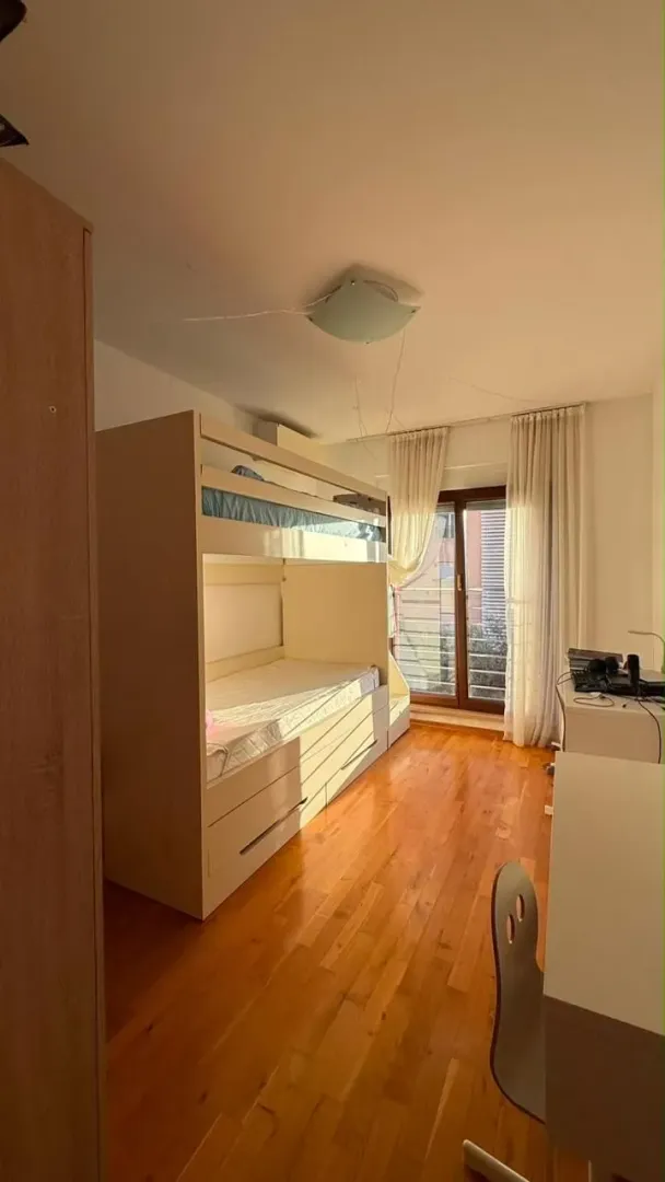 Spacious Corner Two-Bedroom Apartment on Bulevar Revolucije – Bar – SunHolidays Montenegro