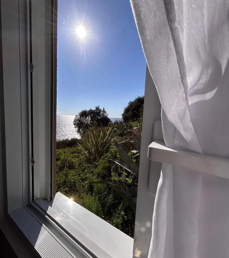 Seafront Two-Bedroom Apartment in Your Home Complex – Dobra Voda, Bar – SunHolidays Montenegro