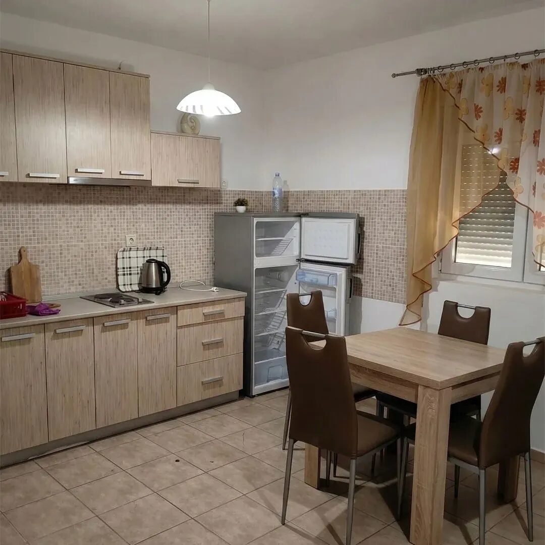 Turnkey Business: Mini Apart-Hotel with 4 Apartments and Pool – Zagradje, Sutomore – SunHolidays Montenegro