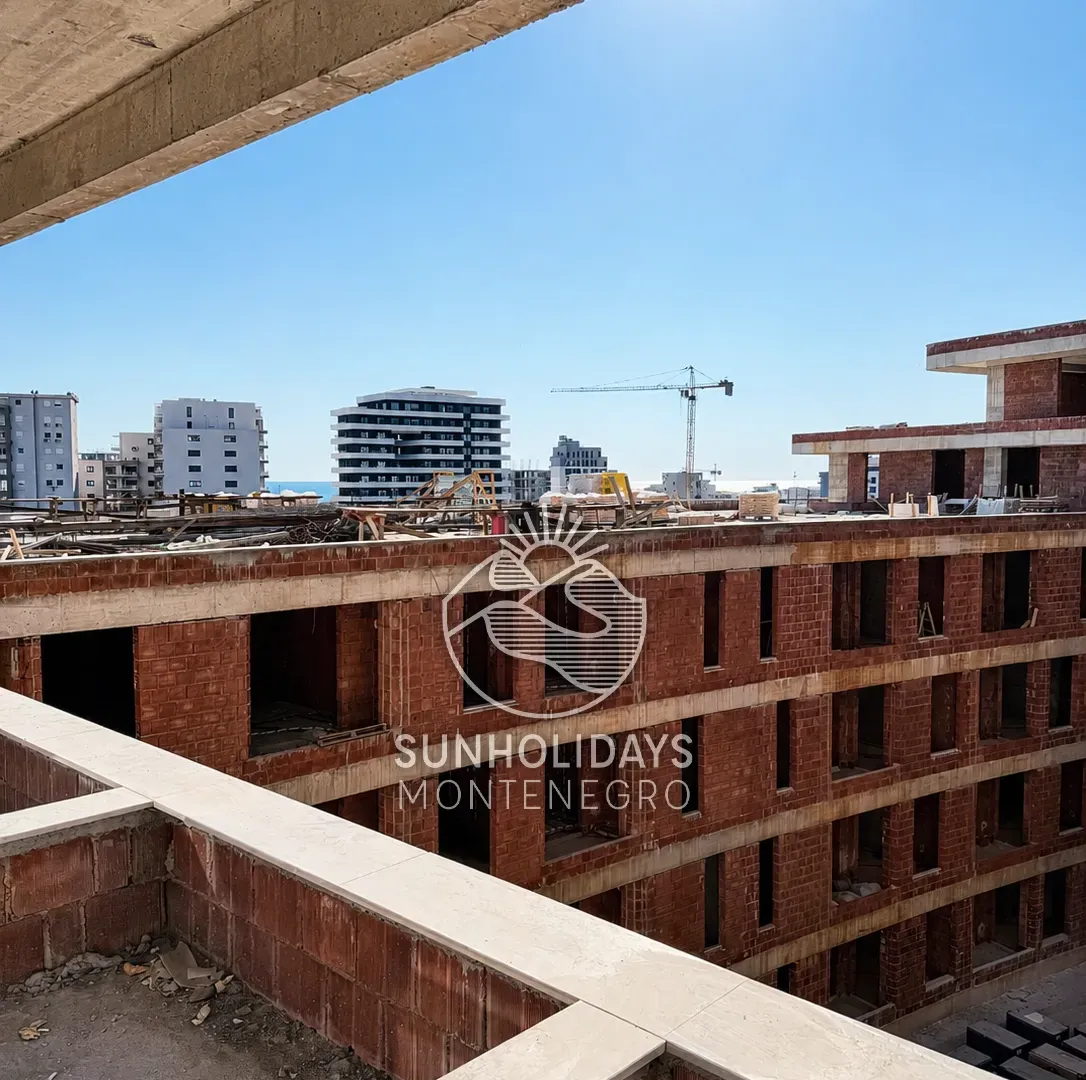 New Two-Bedroom Apartment in a Building with Pool and Wellness – Ilino, Bar – SunHolidays Montenegro