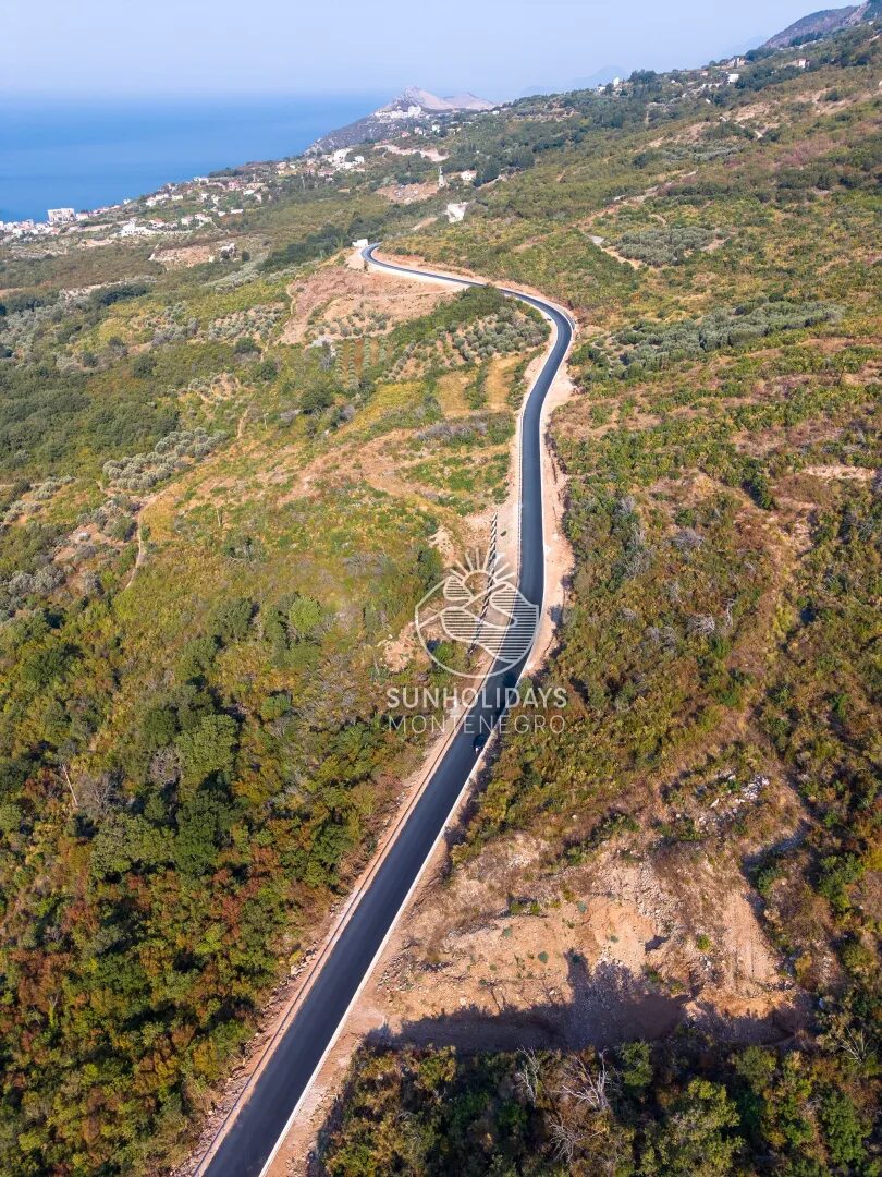 5,240 m² Land with Sea View by the Main Road – Dobra Voda, Bar – SunHolidays Montenegro