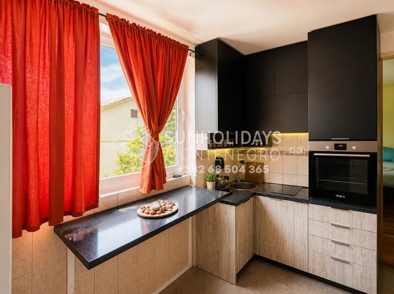 Legalised Family House 700 m from the Sea – Sutomore – SunHolidays Montenegro