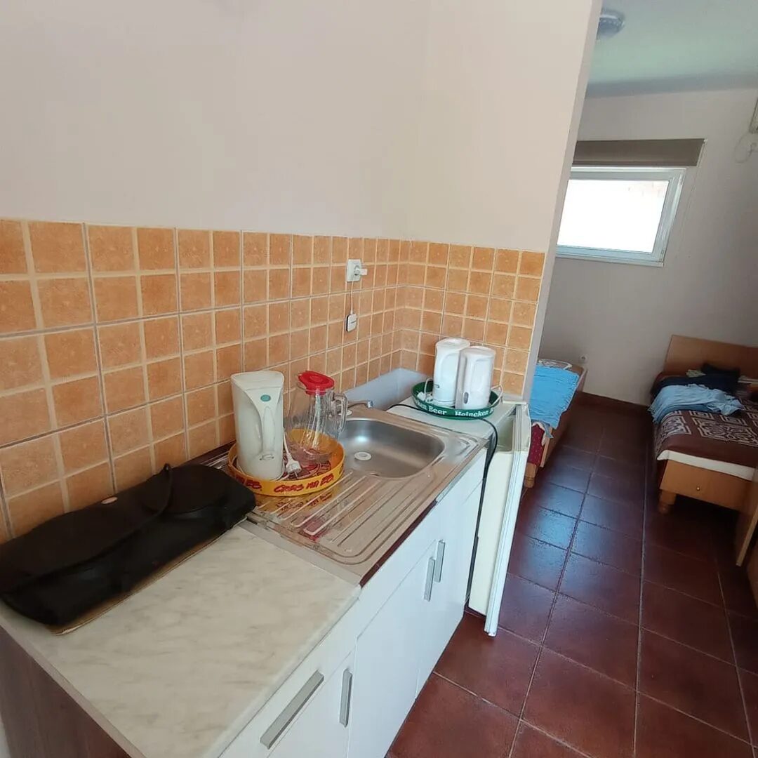 Studio Apartment for Summer Rent, Utilities Included – Dubrava, Bar – SunHolidays Montenegro