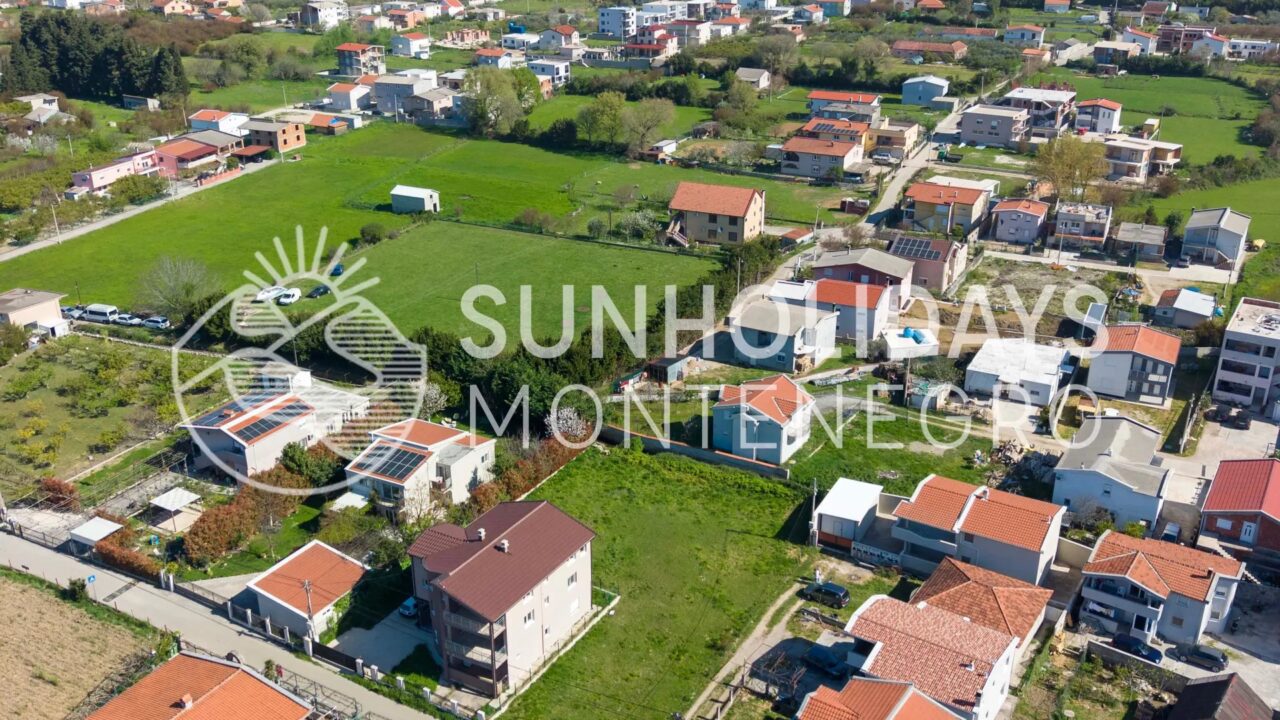 Urbanistic Plot with Asphalt Road Access – Polje, Bar – SunHolidays Montenegro