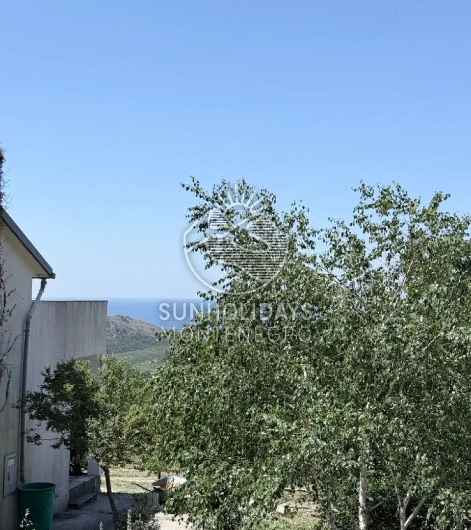 Half of a House with Sea View – Zankovici, Sutomore – SunHolidays Montenegro